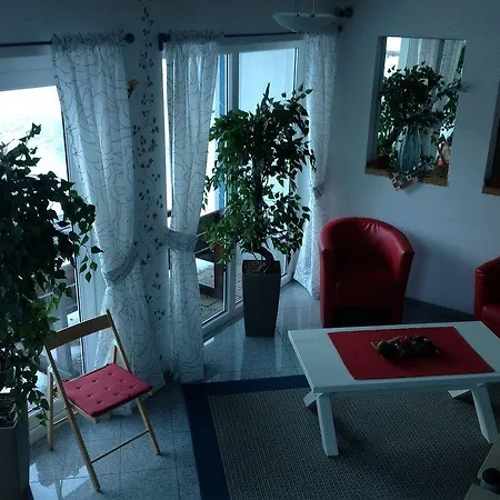 Cornelia Aparthotel *