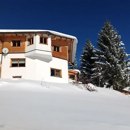 Cornelia Aparthotel