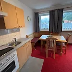 Cornelia Apartmanhotel