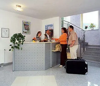 Apart-hotel Cornelia 3*